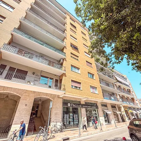 Baton Rounge Viale De Gasperi Rif A836 Appartamento San Benedetto del Tronto