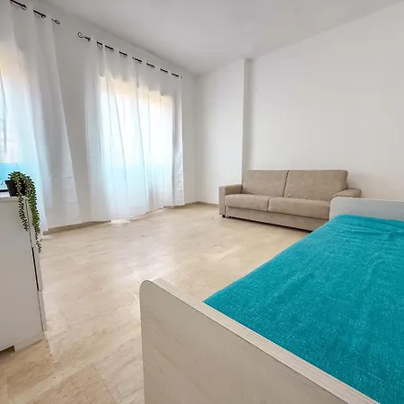 Apartment Baton Rounge Viale De Gasperi Rif A836